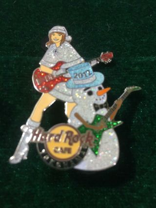 Hard Rock Cafe Pin Yokohama Holiday Season Girl In White Glitter & Snowman W Hat