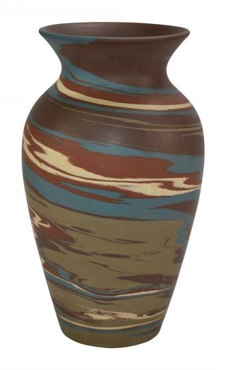 Niloak Pottery Mission Swirl Dark Broad Shouldered Vase