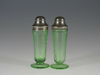 Vintage Hazel Atlas Glass Florentine No.  2 Poppy Green Salt & Pepper Set C.  1935