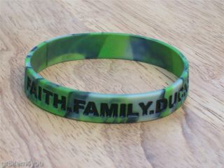 Duck Commander Dynasty Green Camo Bracelet Faith Family Ducks