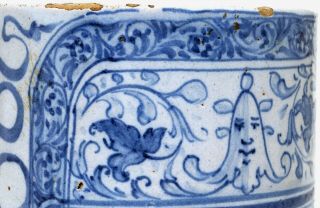 Antique English Blue & White Delft Delftware Pottery Tobacco Cover Jar Mk 3