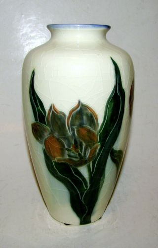 1943 Rookwood Pottery 8.  5 " Floral Iris Vase 614 E Signed Edward T Hurley
