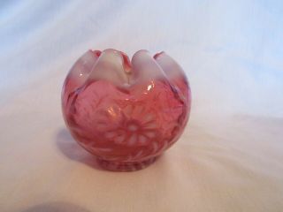 Vintage Fenton Art Glass Cranberry Opalescent Daisy And Fern Rose Bowl