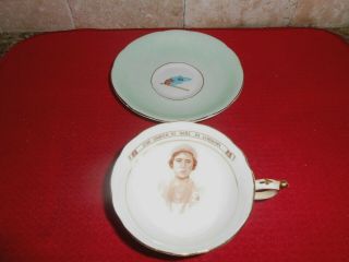 RARE PARAGON PATRIOTIC SERIES CUP & SAUCER QUEEN IS STILL IN LONDON 2