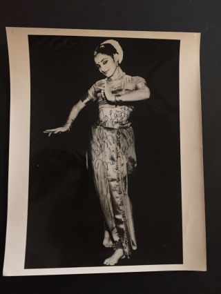 Indrani Rahman Vintage Signed Photo Dancer & The First Miss India