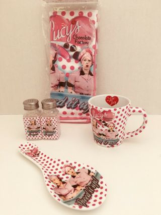 I Love Lucy Kitchen Ensemble Set Of 4: Mug,  Towel,  S&p Shakers And Spoon Rest