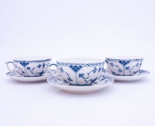 3 Teacups & Saucers 656 - Blue Fluted Royal Copenhagen - Half Lace 1:st Quality 2