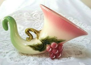 Hull Pottery Vase Centerpiece Planter Tokay Cornucopia 10 Pink Green Grapes Vtg