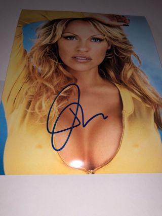Pamela Pam Anderson Signed 8 X 10 Photo Autograph Picture Auto Sexy Hot Smoking