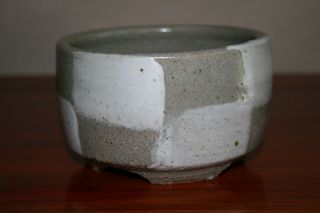 Warren Mackenzie - Studio Pottery - Oatmeal Checkered Footed Bowl - Double Stamp