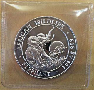 2009 1 Oz Silver Somalia Elephant Coin.  999 Fine