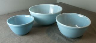 Set Of 3 Pyrex Mixing Bowls - Robin 