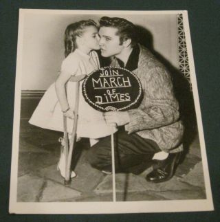Elvis Presley 8 X 10 B/w March Of Dimes Photo 1956