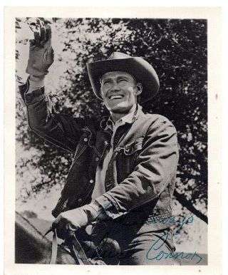 Vintage Signed Publicity Photo Of Chuck Connors - The Rifleman