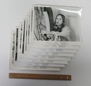 8 Vintage 1973 (8x10) Movie Press Photos Up The Sandbox Barbra Streisand Wz9080