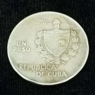 Rare 1935 Un Peso Republica De Patria Y Libertad.  900 Silver Coin Cub35