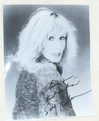 8x10 B&w Signed Photo Of Well Known Movie Actress Sally Kellerman