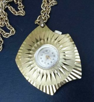 Vintage Lucerna Swiss Made Gold Tone Pendant Wind - Up Watch With 23 " Gold Chain