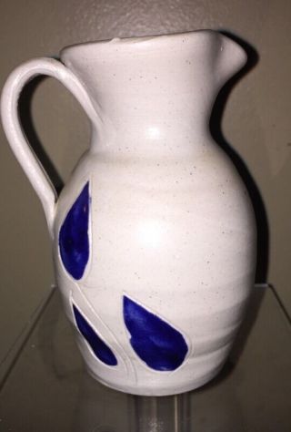 Williamsburg Pottery Salt Glaze Stoneware Cobalt Blue Leaf Pitcher Jug 5.  5 " T