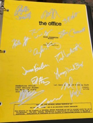The Office " Grief Counseling " Studio Script Cast Signed X 14 With
