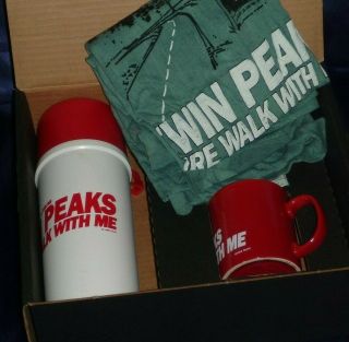 Rare David Lynch Twin Peaks Fwwm Black Box Vhs Store Promo Mug Thermos & Shirt