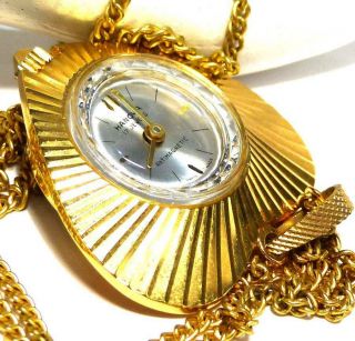 Vintage Swiss 17 Jewels Watch Hanowa Antimagnetic Ladies Pendant Heart Fob Watch