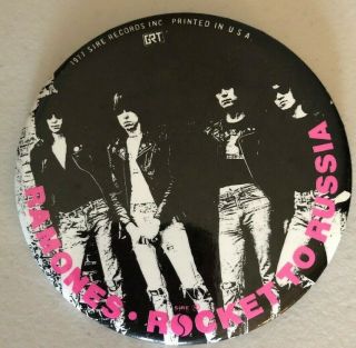 Vintage 1977 Ramones Rocket To Russia Sire/grt Records Pin Button Badge