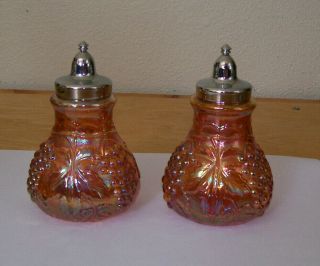 Vintage Imperial Glass Grape Marigold Carnival Glass Salt & Pepper Shakers