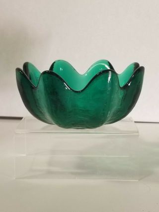 Vintage Blenko Petal Art Glass Green Lotus Bowl 5.  5 "