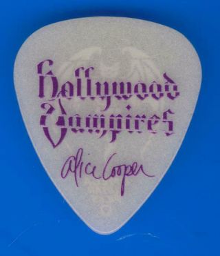 Alice Cooper Hollywood Vampires 2019 Tour Guitar Pick Concert Glow In Dark