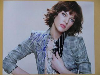 Milla Jovovich 8x10 Autographed 