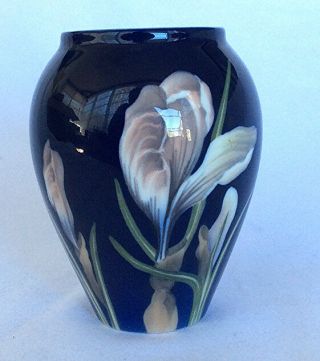 Vintage Royal Copenhagen Denmark Porcelain Crocus Vase 590 271