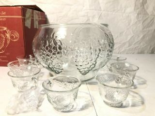 Vintage Indiana Glass Punch Bowl 18 Piece Set Grape Décor