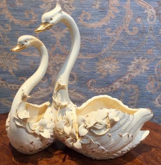 Made In Italy Capodimonte Decorative Flower Sculpture Swan Centerpiece Ceramic