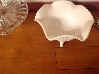 Vintage Westmoreland White Satin Milk Glass Rose Design Bowl Dish 2