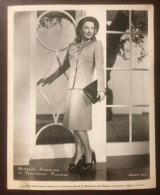 1946 Movie Photo The Strange Love Of Martha Ivers Barbara Stanwyck Sexy Legs