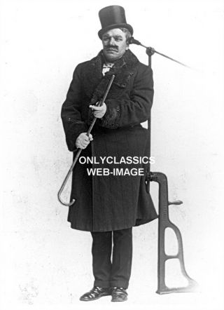 1903 Rare W C Fields Vaudeville Juggler Vintage Studio Camera Pose Top Hat Photo