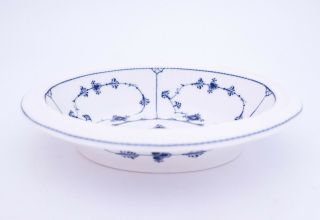Unusual bowl 278 - Blue Fluted - Royal Copenhagen,  Plain Lace - 2:nd Quality 2