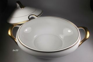 FITZ & FLOYD PALAIS WHITE SOUP TUREEN WITH LID - PERFECT 3