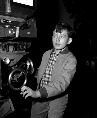 Leave It To Beaver - Tv Show Photo E - 26 - Jerry Mathers As The Beaver