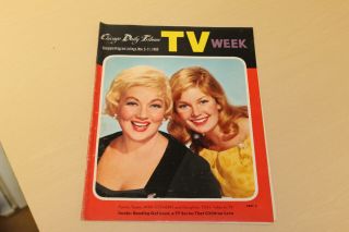 1960 Chicago Daily Tribune Tv Week Schedule Guide - Ann & Tish Sothern Cover