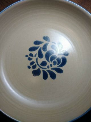 Vintage Pfaltzgraff Folk Art Serving Bowl Tan Blue 8.  5”
