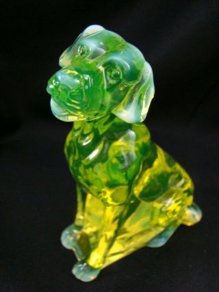 Mosser Vaseline Opalescent Glass Labrador Dog Paperweight Figurine Glows Ga79