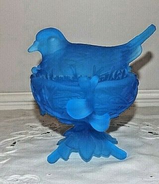 Rare Vintage Westmoreland Blue Glass Bird Hen on Nest/Nesting Bird 2