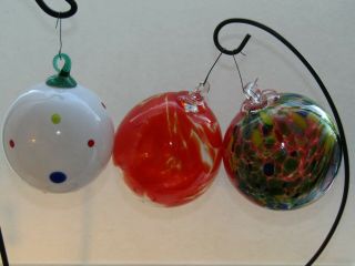 3 Hand Blown Studio Art Glass 3.  5 Ball Orb Christmas Ornaments 2