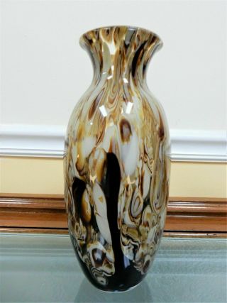 Vintage Hand Blown Swirl Glass Vase 10.  5 " Tall