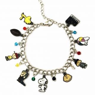 Peanuts Charlie Brown And Friends 9 Themed Charms Silvertone Charm Bracelet
