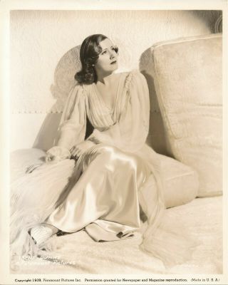 Irene Dunne 1939 Paramount 8 X 10 Lovely Glamour Press Photo