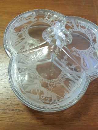 Vintage Covered 3 Section Glass Divided Candy/nut Dish Woodland Etching Clear