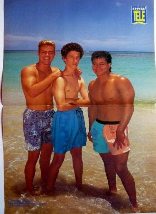 Mark - Paul Gosselaar_mario Lopez Shirtless: 2 Pages 1992 French Poster (shi